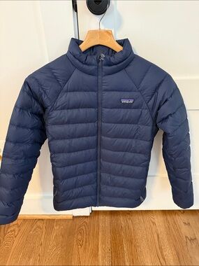 Patagonia Kids Navy Puffer Jacket - Quilted Lightweight Down